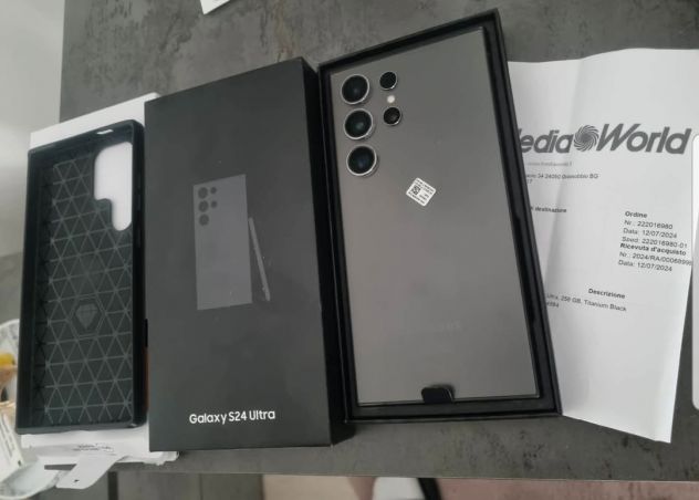 Samsung Galaxy S24 Ultra 256GB – Come Nuovo + Accessori - Foto 3