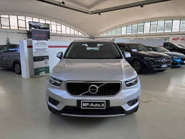 Volvo XC40 T3 - Foto 3