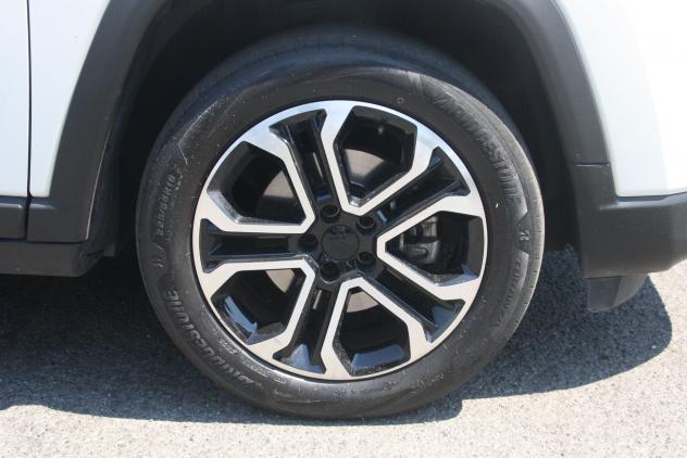 Jeep Compass Compass 1.5 turbo t4 mhev Limited 2wd 130cv dct - Foto 6