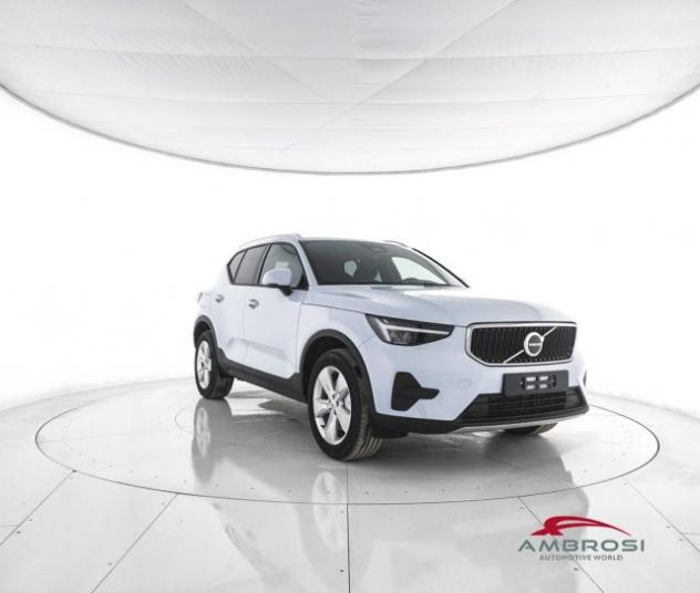 VOLVO XC40 B3 Mild hybrid Benzina Essential rif. 23986877 - Foto 2
