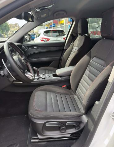 Alfa Romeo Stelvio 2.2 Turbodiesel 160 CV AT8 RWD Business - Foto 7