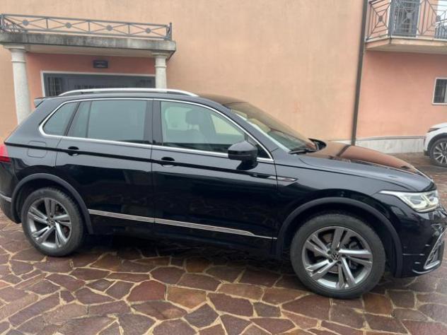 VOLKSWAGEN Tiguan 2.0 TDI 200 CV SCR DSG 4MOTION R-Line rif. 23352778 - Foto 2