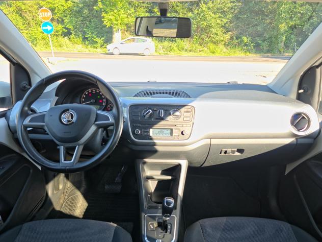 Skoda Citigo 1.0 60 CV ASG 5 porte Design Edition CV-60 E6 Automatico NEO 2017 - Foto 7