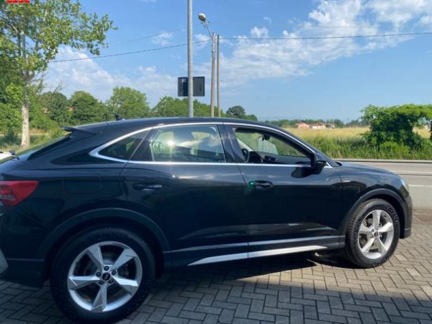 AUDI Q3 SPB 35 TDI S tronic Business s line rif. 23926887 - Foto 3