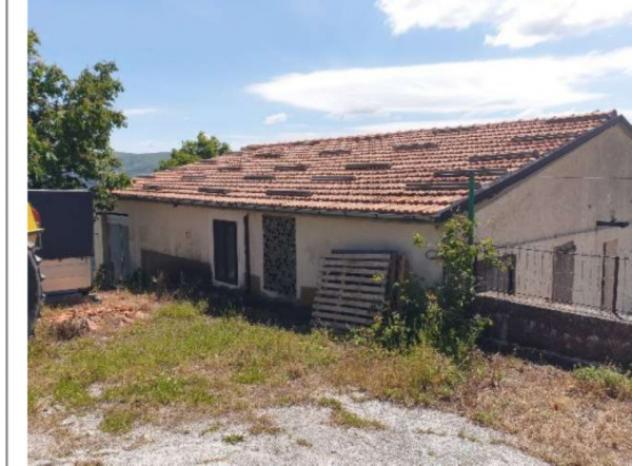 Immobile in asta di 100 m², box auto in vendita a Belmonte del Sannio - Foto 3