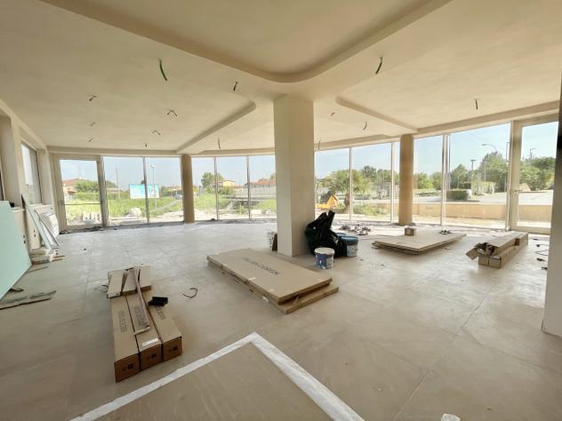 Show Room in affitto a Pietrasanta