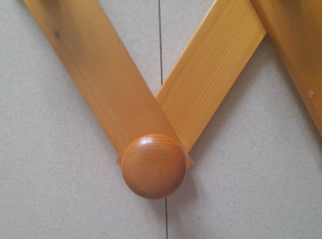 Attaccapanni da parete in legno - Foto 4