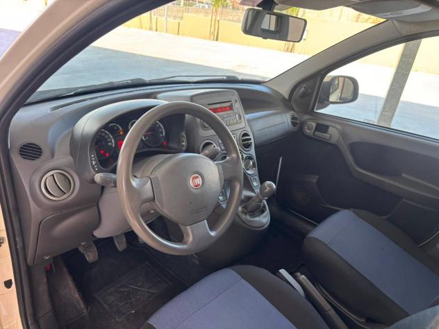 Fiat Panda 1.3 MJT 75cv 4x4 - Foto 10