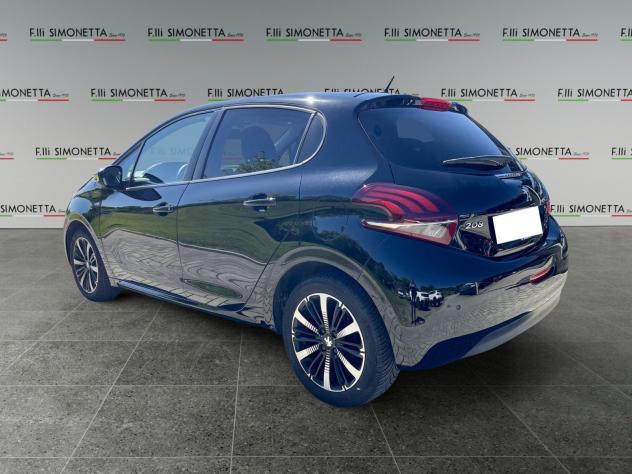 Peugeot 208 5p 1.2 puretech Signature s&s 82cv - Foto 6