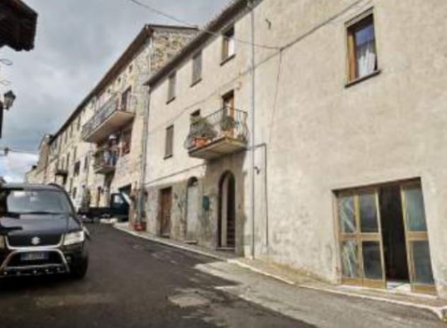 Immobile in asta di 178 m², box auto in vendita a Castel Viscardo - Foto 2