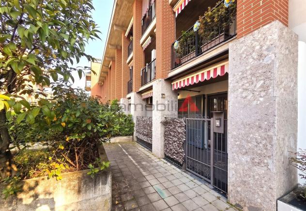 Pioltello - 4 locali con taverna e box a parte Euro 298.000,00 - Foto 12