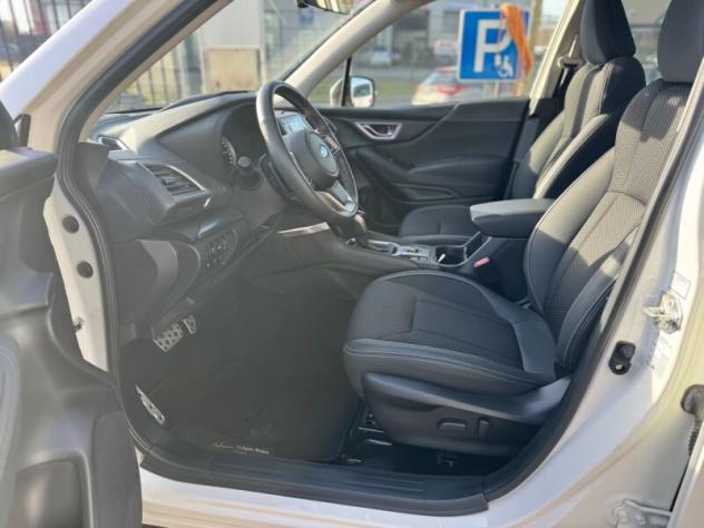 SUBARU Forester 5ª serie Forester 2.0 e-Boxer MHEV CVT Lineartronic 4dventure - Foto 7
