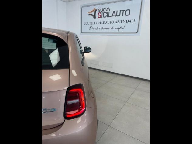 FIAT 500 IV 2020 500e 42 kWh Icon - Foto 8