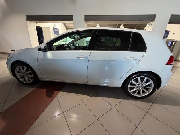 Volkswagen Golf 1.0 TSI 105cv BlueMotion Trendline - Foto 2