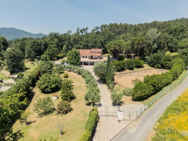 Villa in vendita a Carignano - Lucca 550 mq Rif: 1419851 - Foto 3