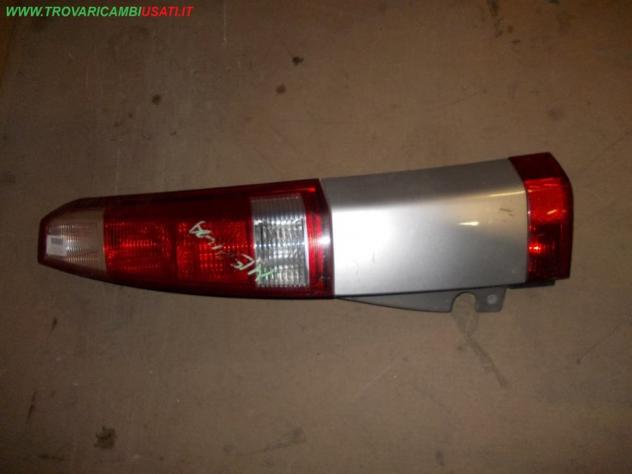 FANALE POST.D.(fino al 12/2005) ROSSO OPEL MERIVA (X03) 1.6 / 1.8 / 1.7 CDTI  Parti elettriche  Fanaleria  Fanali  Fanale post. sx. OPEL - MERIVA A -