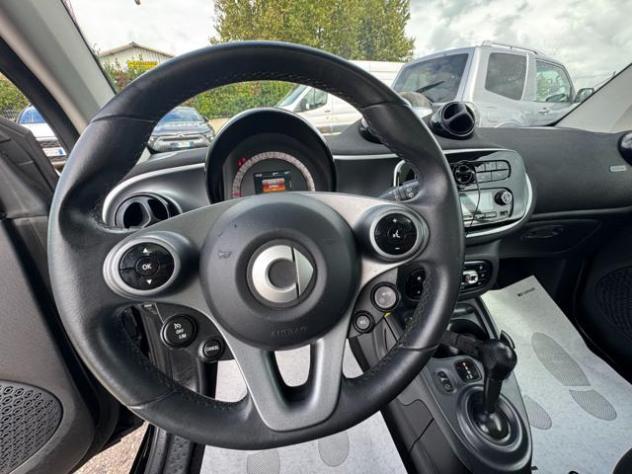 SMART ForTwo 1.0cc 71cv AUTOMATICA TETTO PANORAMICO rif. 24229892 - Foto 6