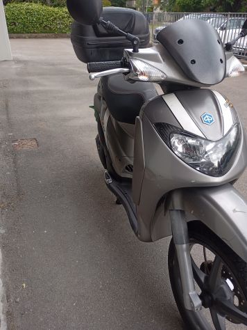 Scooter piaggio liberty 150 s - Foto 2