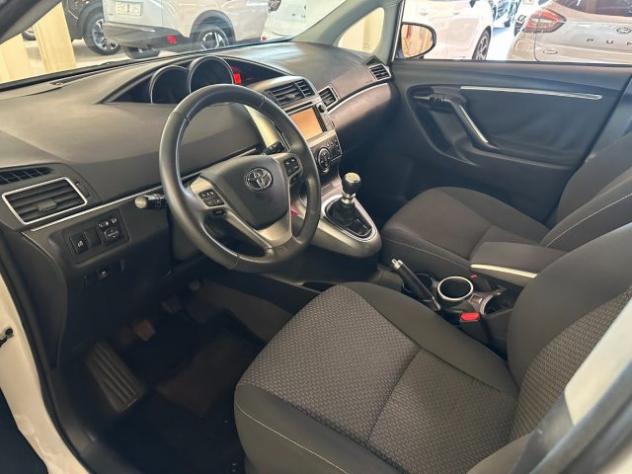 TOYOTA Verso 2.0 D Active 7 posti rif. 23820852 - Foto 8