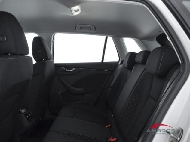 SKODA Kamiq 1.0 G-Tec Ambition rif. 23356644 - Foto 10