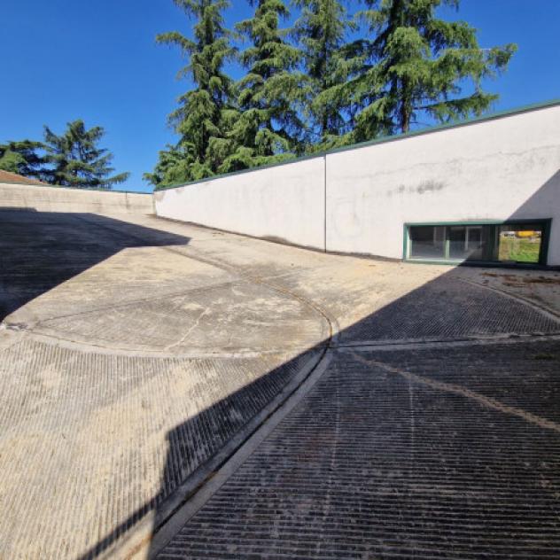 Immobile di 1870 m² con più di 5 locali in vendita a Rho - Foto 9