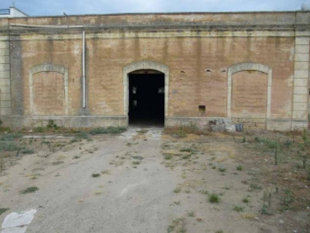 Immobile in asta di 692 m² con più di 5 locali in vendita a Squinzano - Foto 10