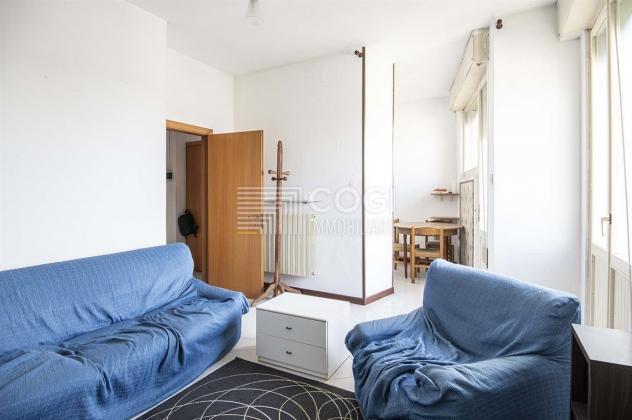 Appartamento con balcone e garage libero ed abitabile - Foto 4