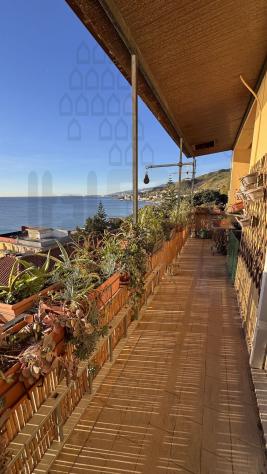APPARTAMENTO di 5 vani e di 134 mq (MESSINA) rif. 2VS18033 - Foto 5