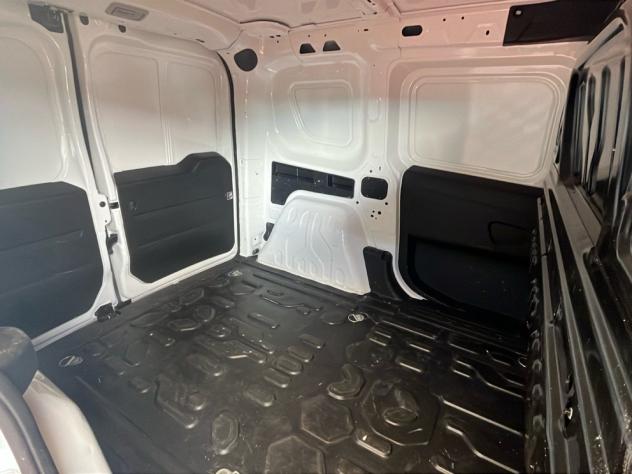 FIAT Doblò Doblo cargo 1.6 mjt 105cv CH1 Lounge S&S - Foto 10