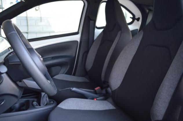 TOYOTA Aygo X 1.0 VVT-i 72 CV 5 porte Active rif. 23864090 - Foto 8