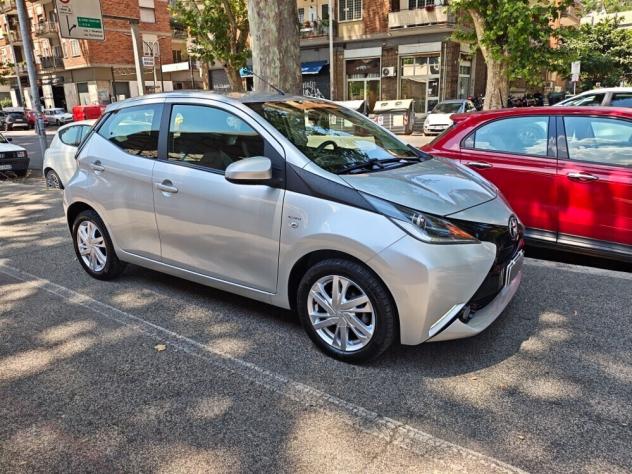 Toyota Aygo 1.0 5P X-PLAY OK NEOPATENTATI - Foto 3