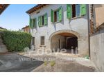 Palazzo / Stabile di 369 m² con più di 5 locali in vendita a Castel Goffred &hellip;