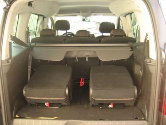PEUGEOT Partner TEPEE 1.6 HDI 115 CV OUTDOOR rif. 19323829 - Foto 8