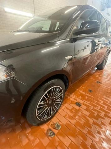 LANCIA Ypsilon 1.0 FireFly 5 porte S&S Hybrid Silver Plus rif. 24104844 - Foto 4