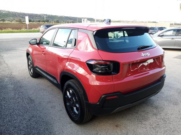 Jeep Avenger 1.2 Turbo MHEV 110cv - Foto 5