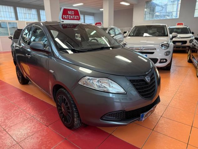 Lancia Ypsilon 1.2 69 CV 5 porte Gold - Foto 7