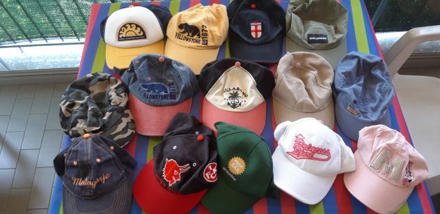 Cappellini collezione-lotto pz.23, leggere annuncio prima di contattare - Foto 4