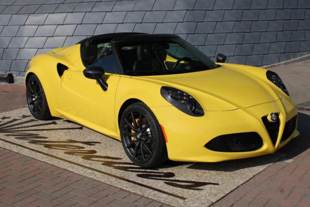 Alfa Romeo 4C 1750 TBi Spider "GIALLO PROTOTIPO"