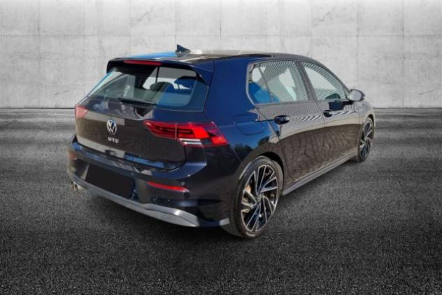 VOLKSWAGEN Golf 2.0 TDI DSG GTD rif. 24165940 - Foto 2