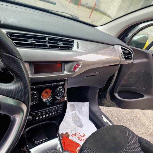 Citroen C3 1.4 HDi 70 Exclusive - Foto 7