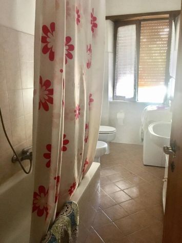 ABITAZIONE INDIPENDENTE CON TERRAZZO IN VENDITA A FABRICA DI ROMA - Foto 7