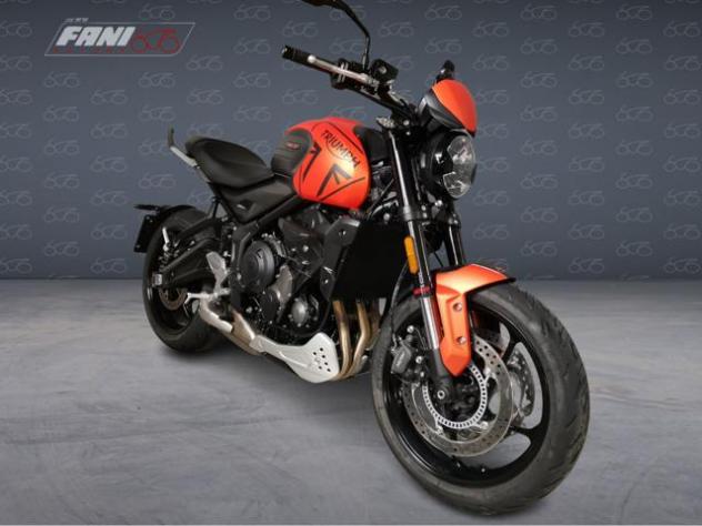 TRIUMPH Trident 660 BAJA ORANGE rif. 23821097 - Foto 8