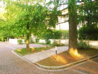Trilocale in affitto a Camaiore