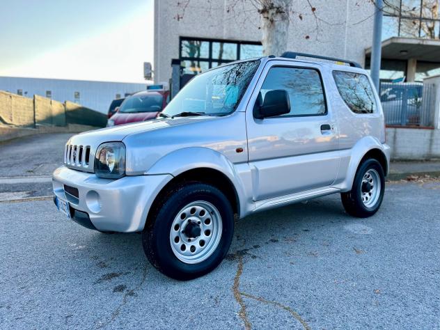 Suzuki Jimny 1.3i 16V cat 4WD JLX Special - Foto 9