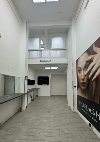ufficio in vendita a Genova in zona San Fruttuoso