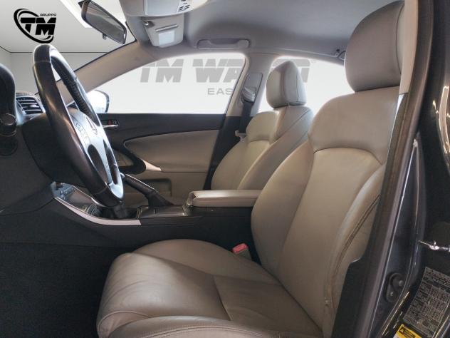 Lexus IS 220d MC Luxury - Foto 9