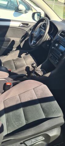 Volkswagen Golf 1.6 TDI DPF 5p. - Foto 5