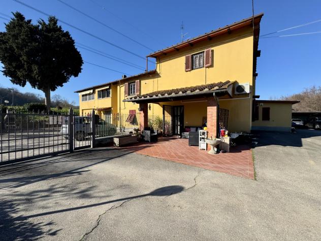 CASA INDIPENDENTE di 7 vani e di 229 mq (SCANDICCI - Via Lungo Vingone, Scandicci 50018) rif. 0695 - Foto 9