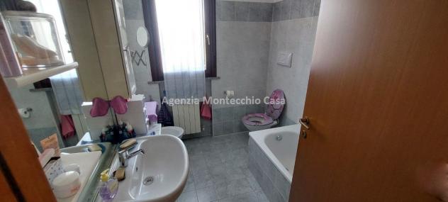 Grazioso appartamento con taverna e giardino privato - Foto 8