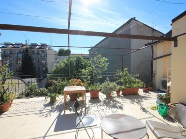 Attico / Mansarda di 71 m² con 3 locali in vendita a Milano